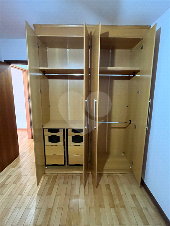 Apartamento para Locação em Higienópolis.