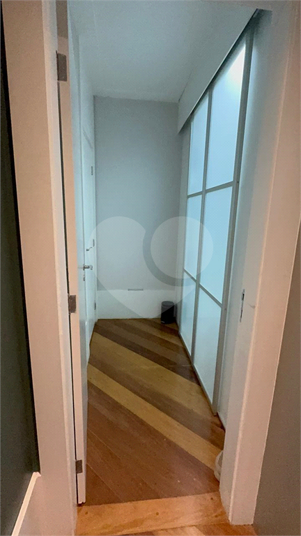 Apartamento com 4 quartos em Santana