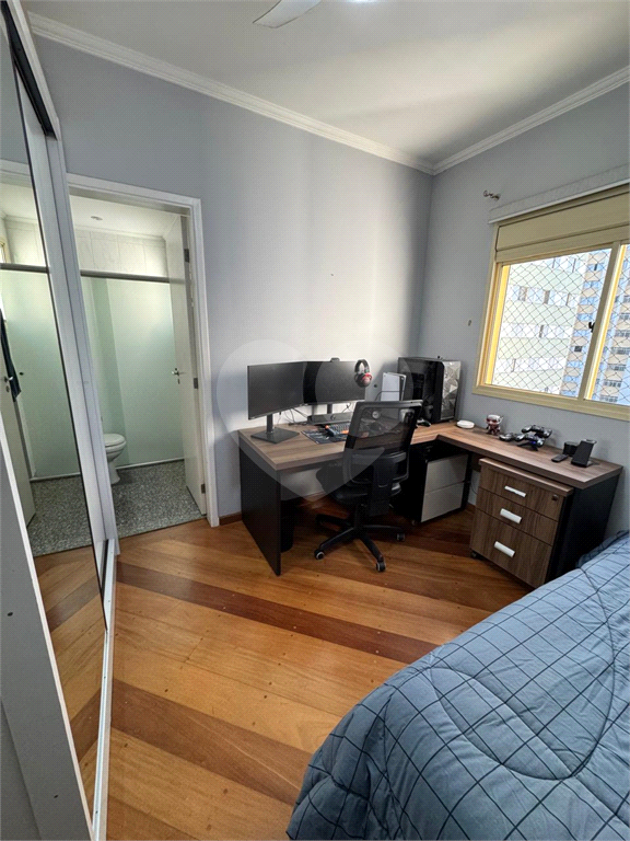 Apartamento com 4 quartos em Santana