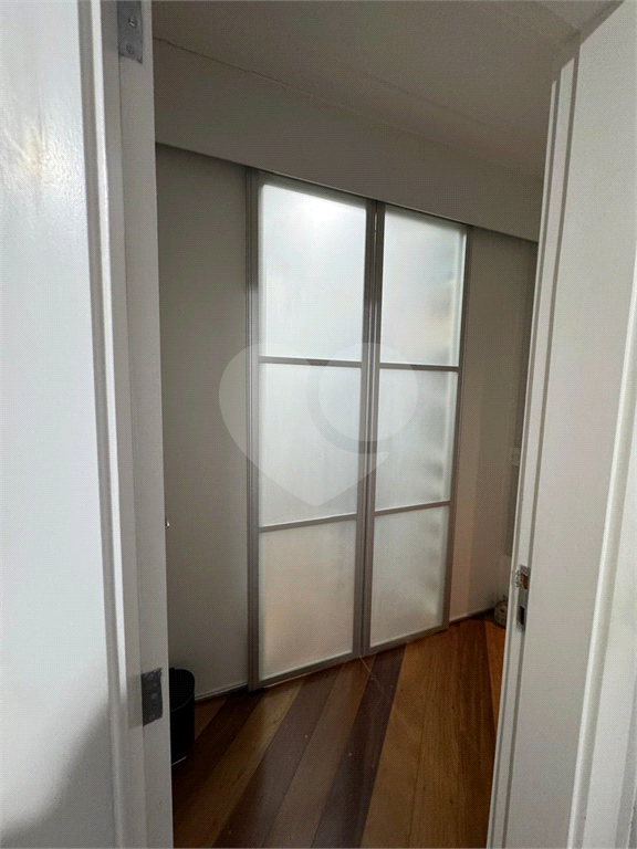 Apartamento com 4 quartos em Santana