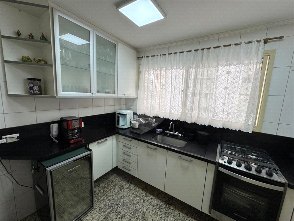 Apartamento com 4 quartos em Santana
