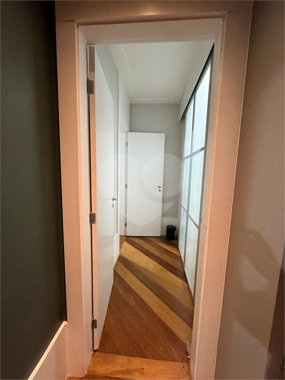 Apartamento com 4 quartos em Santana