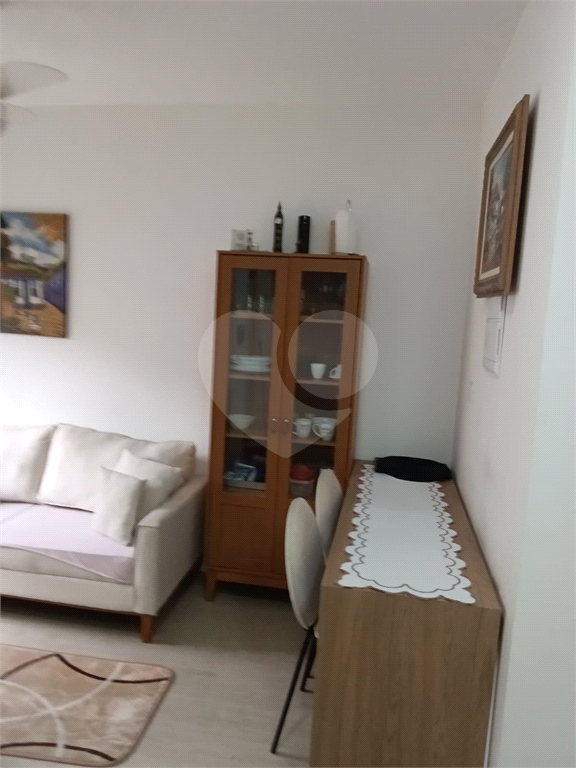 APARTAMENTO 1 DORMITÓRIO PARADA INGLESA