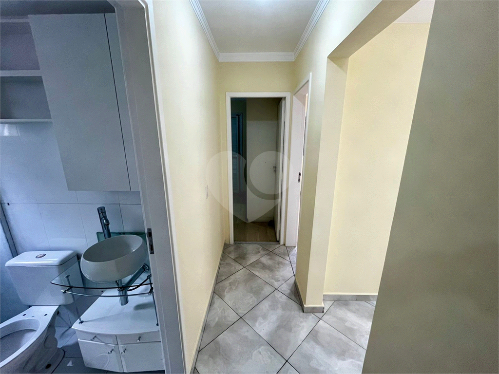 Apartamento 3 quartos sendo 1 suíte ,quatro vagas. Preço abaixo do custo.