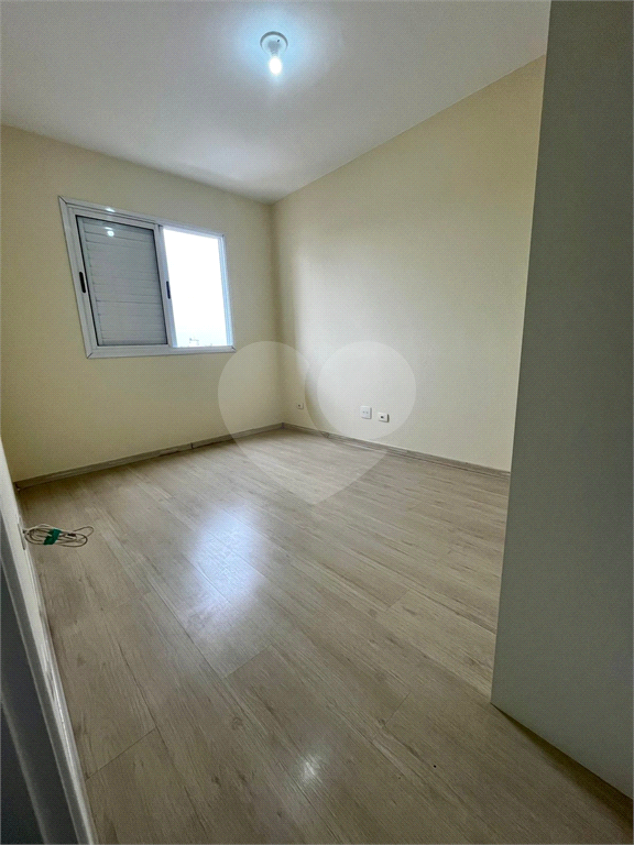 Apartamento 3 quartos sendo 1 suíte ,quatro vagas. Preço abaixo do custo.