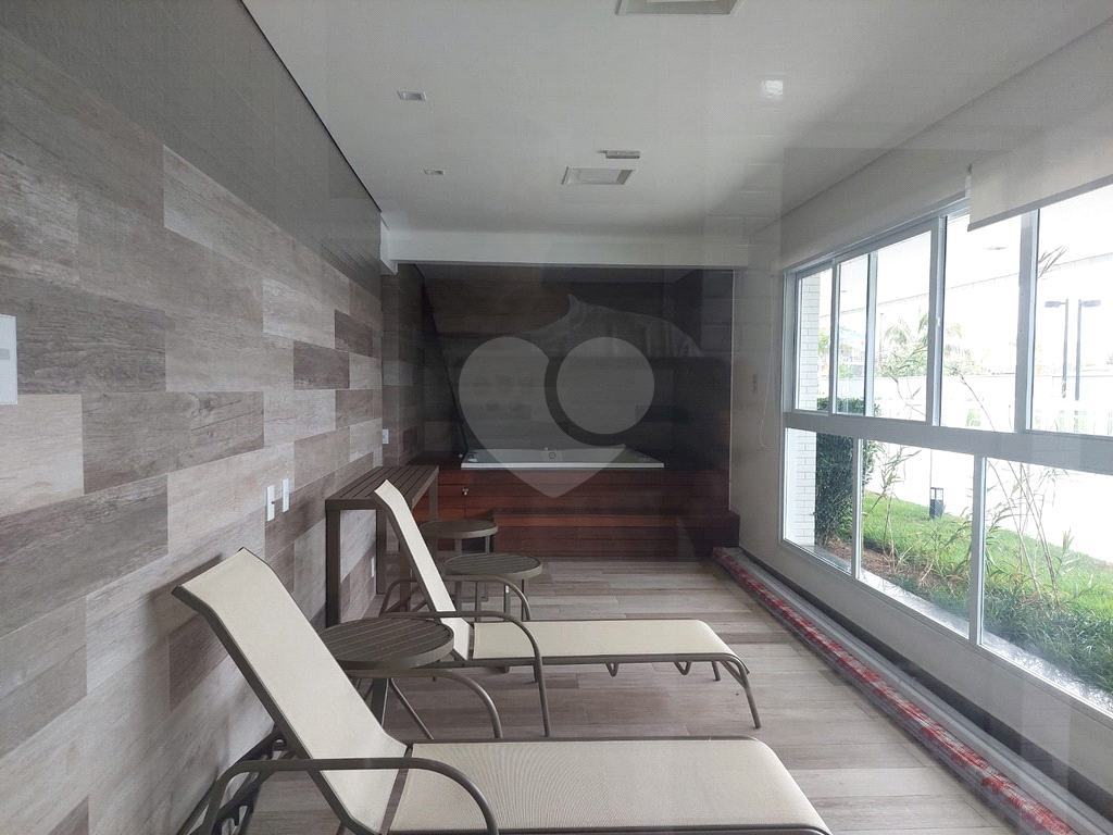 Apartamento com 83m² bem proximo à praia
