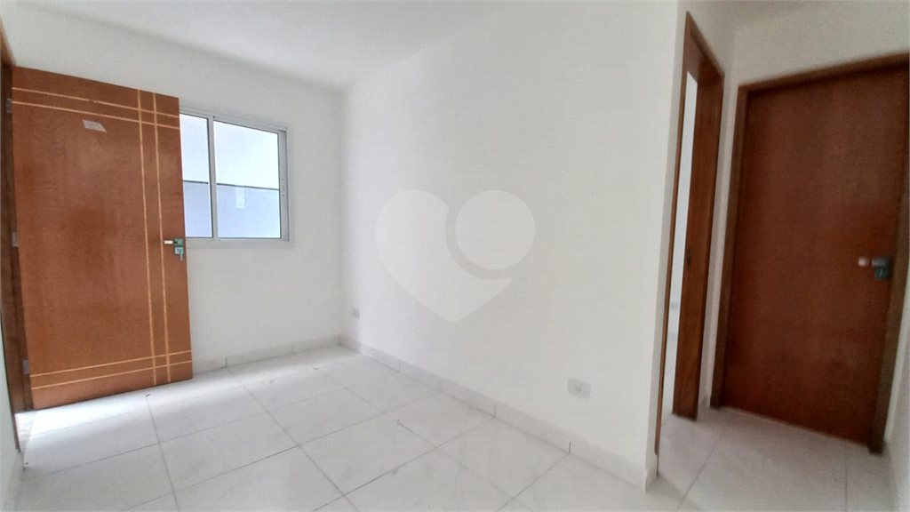 Apartamento térreo com 2 DORMITÓRIOS e  quintal, a poucos passos do Metrô Tucuruvi