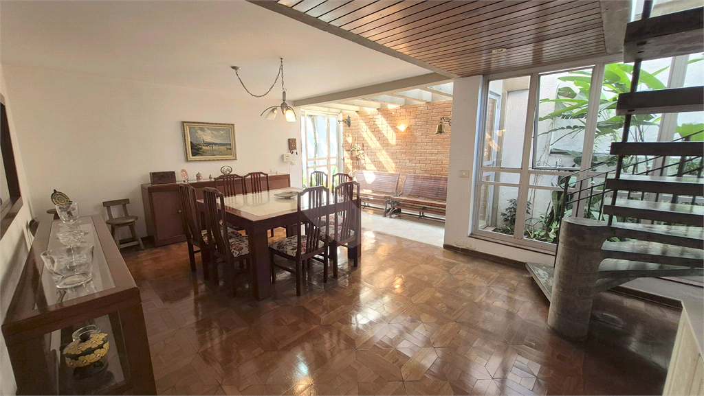 Imóvel à venda em Mirandópolis — sobrado com mais de 250 m², por R$ 1.550.000,00.