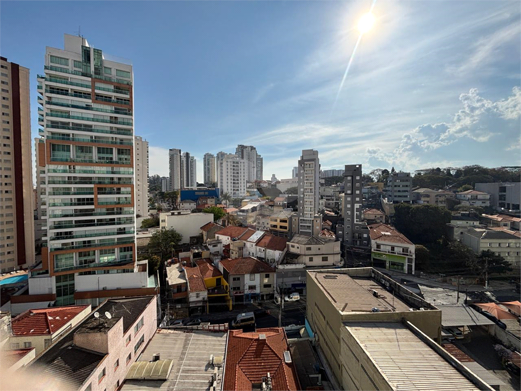 Apartamento andar alto, excelente localização, região da Santa Terezinha em Santana
