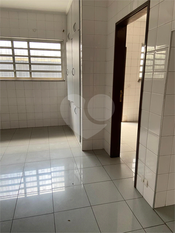 CASA TÉRREA NO ALTO DE PINHEIROS COM TERRENO DE 650 M²