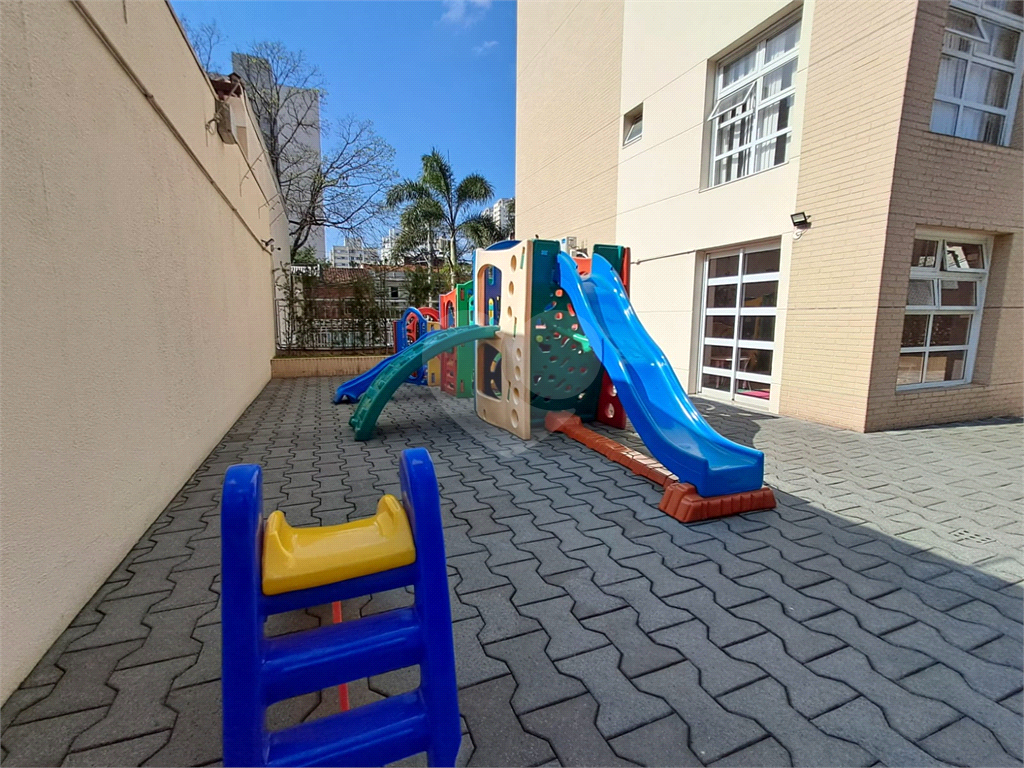 Imóvel de 144m² 3 suítes, sala de estar integrada a varanda gourmet 3 vagas fixas Pompéia