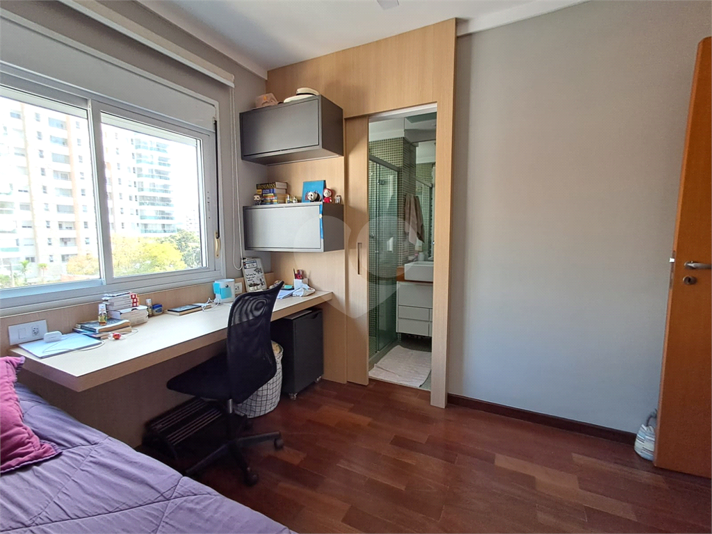 Imóvel de 144m² 3 suítes, sala de estar integrada a varanda gourmet 3 vagas fixas Pompéia