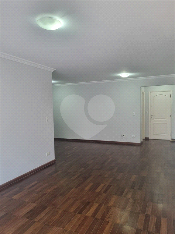 APARTAMENTO em BELA VISTA
