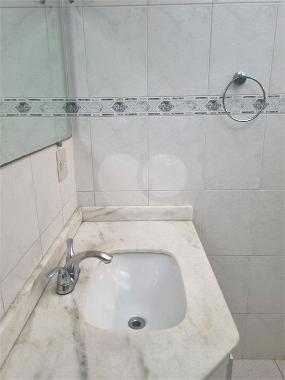 APARTAMENTO em BELA VISTA
