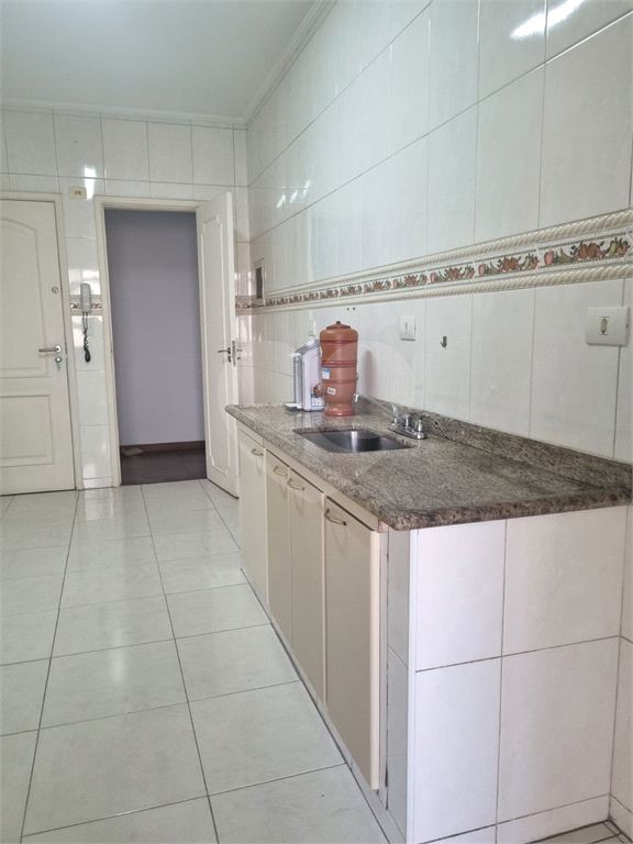 APARTAMENTO em BELA VISTA