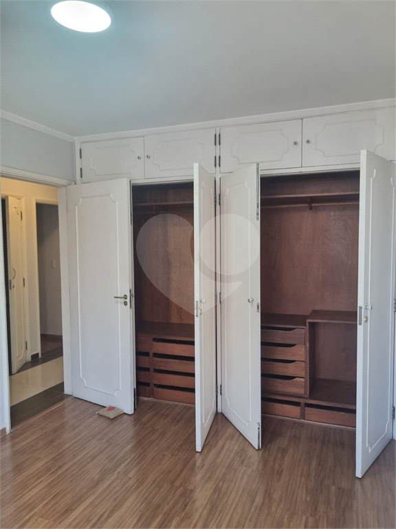 APARTAMENTO em BELA VISTA