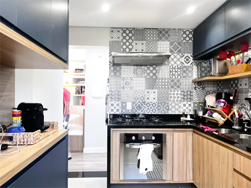 APARTAMENTO em CASA VERDE
