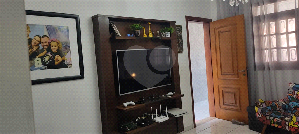 Casa à venda com 3 quartos, 125m² - Foto 4