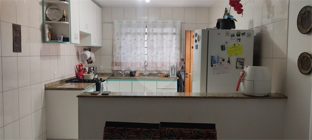 Casa à venda com 3 quartos, 125m² - Foto 11