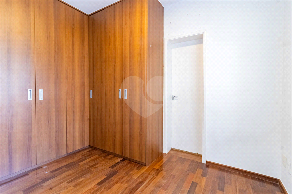 Apartamento - Perdizes - 3 Dormitórios - 156 m²