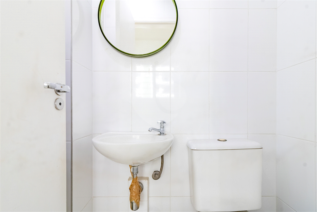 Apartamento - Perdizes - 3 Dormitórios - 156 m²