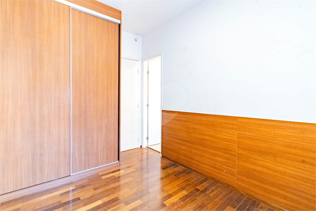 Apartamento - Perdizes - 3 Dormitórios - 156 m²