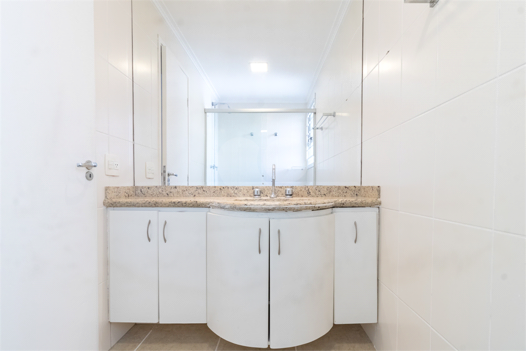 Apartamento - Perdizes - 3 Dormitórios - 156 m²