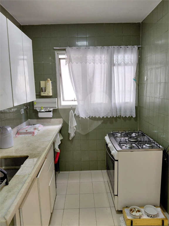 Invista ou more no coração da Oscar Freire.