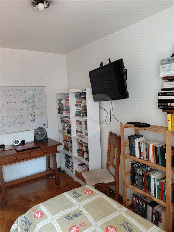 Invista ou more no coração da Oscar Freire.