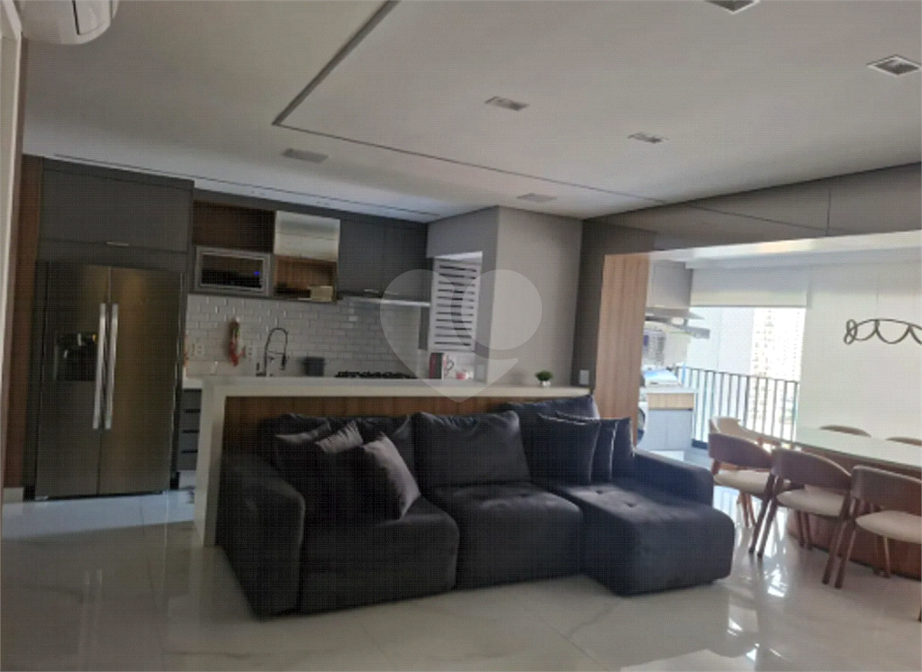 APARTAMENTO em TATUAPÉ