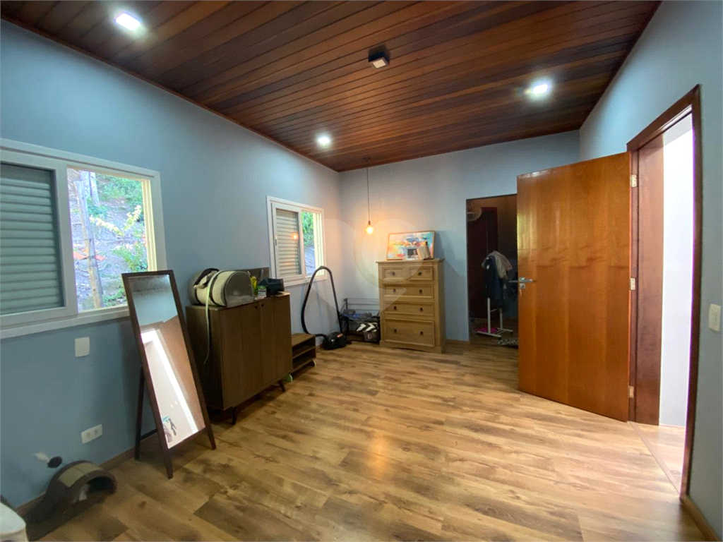 Casa de Condomínio à venda com 4 quartos, 210m² - Foto 21
