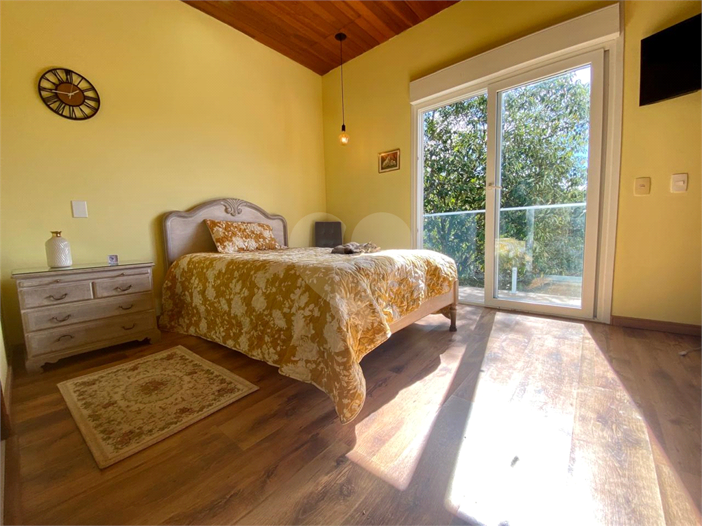 Casa de Condomínio à venda com 4 quartos, 210m² - Foto 8