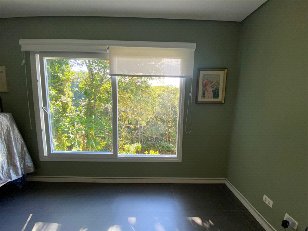 Casa de Condomínio à venda com 4 quartos, 210m² - Foto 5