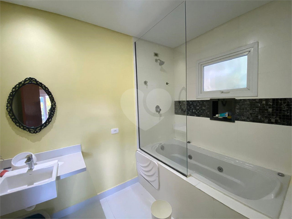 Casa de Condomínio à venda com 4 quartos, 210m² - Foto 16
