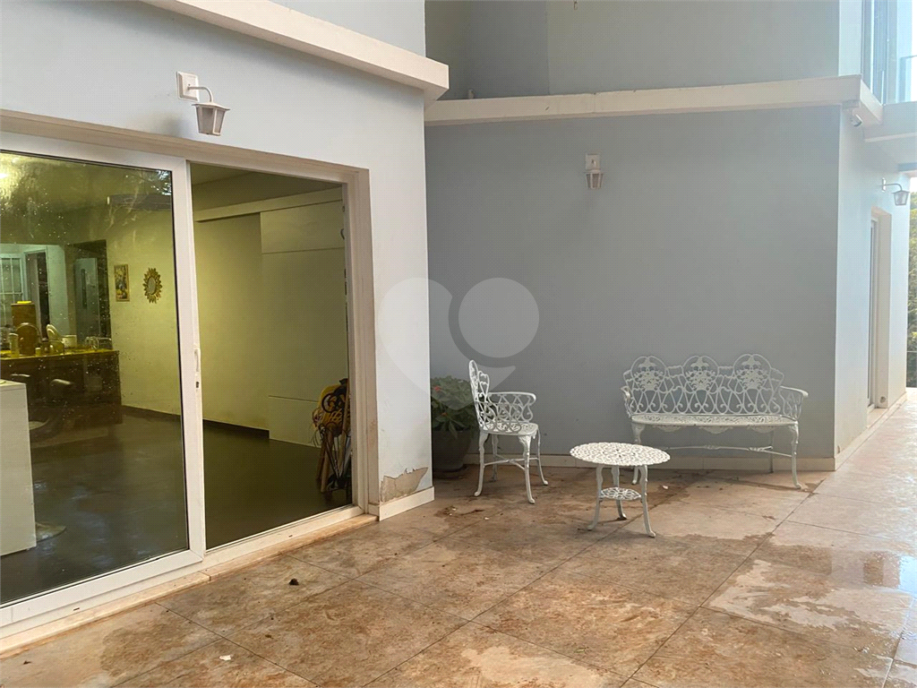 Casa de Condomínio à venda com 4 quartos, 210m² - Foto 27