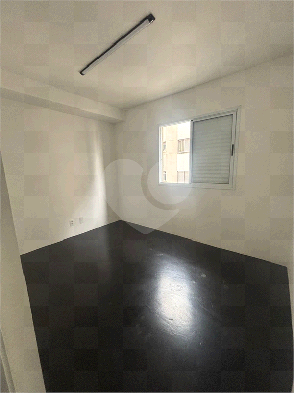 Apartamento 55 m² para locação com 2 dormitórios, vaga de garagem na Liberdade