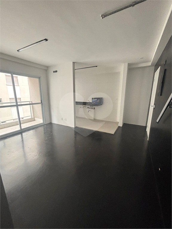 Apartamento 55 m² para locação com 2 dormitórios, vaga de garagem na Liberdade