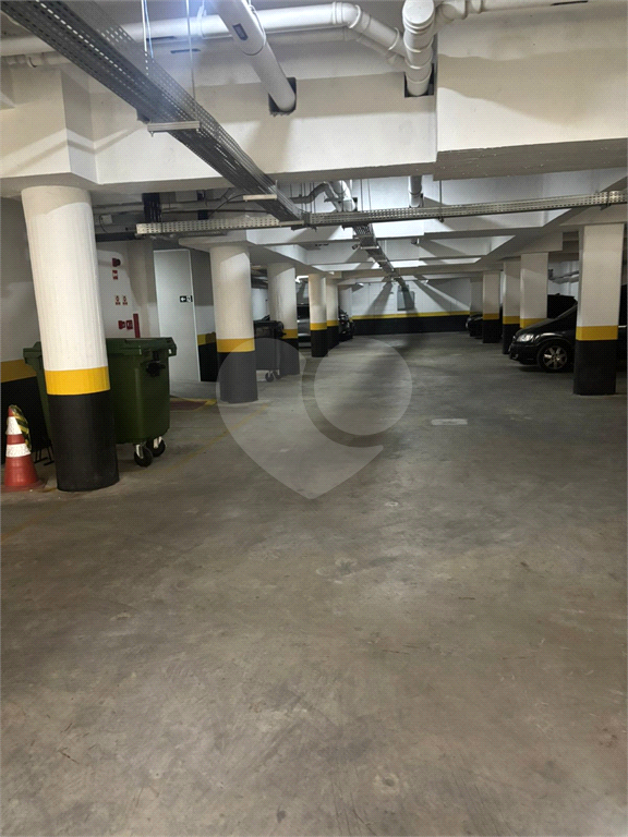 Apartamento 55 m² para locação com 2 dormitórios, vaga de garagem na Liberdade