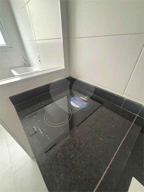 Apartamento 55 m² para locação com 2 dormitórios, vaga de garagem na Liberdade