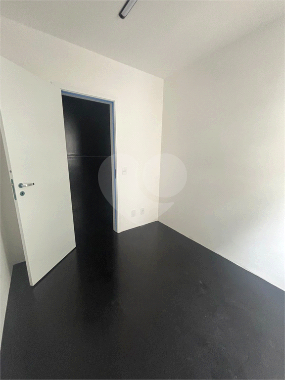 Apartamento 55 m² para locação com 2 dormitórios, vaga de garagem na Liberdade