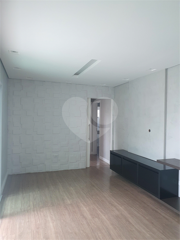 APARTAMENTO em SANTANA