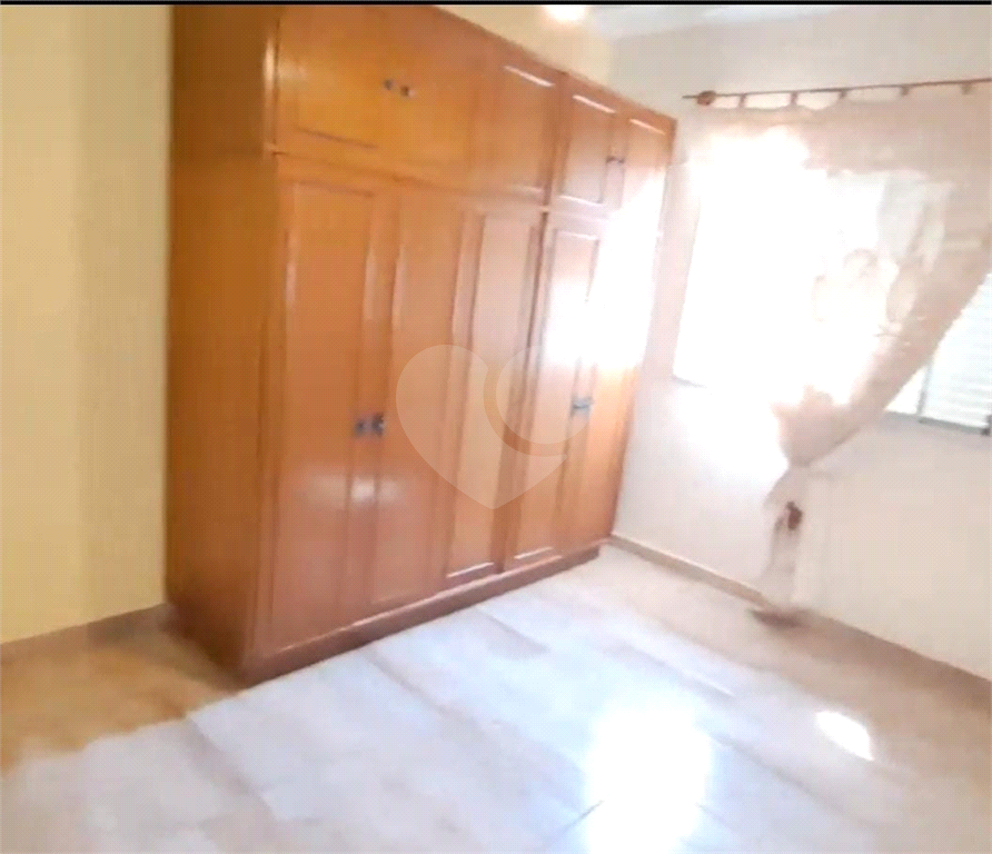 Casa à venda com 3 quartos, 122m² - Foto 14