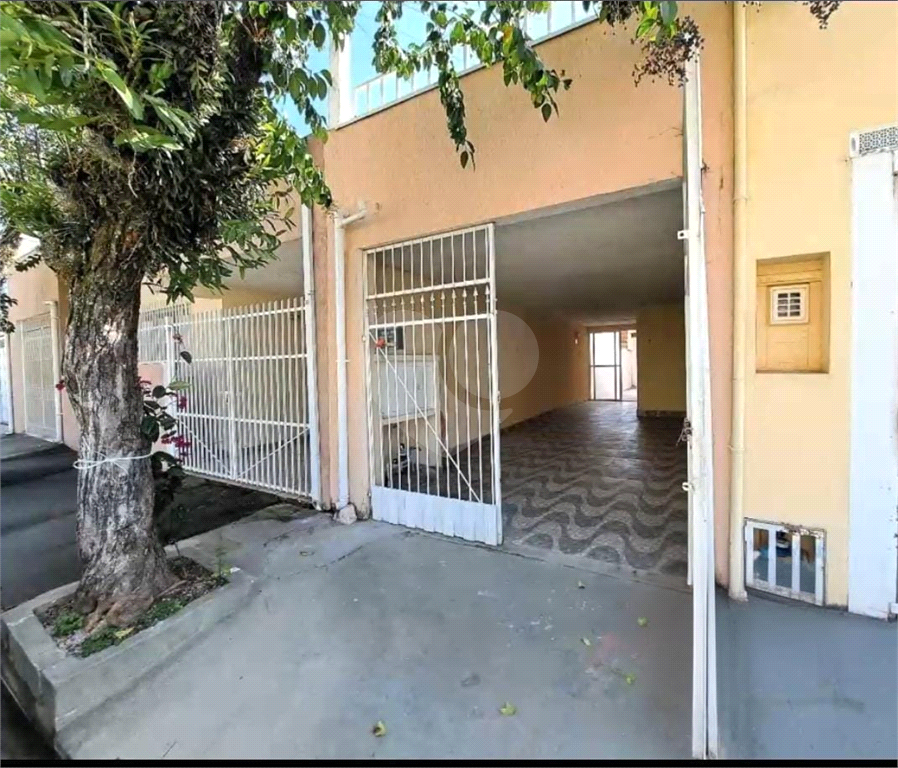 Casa à venda com 3 quartos, 122m² - Foto 3