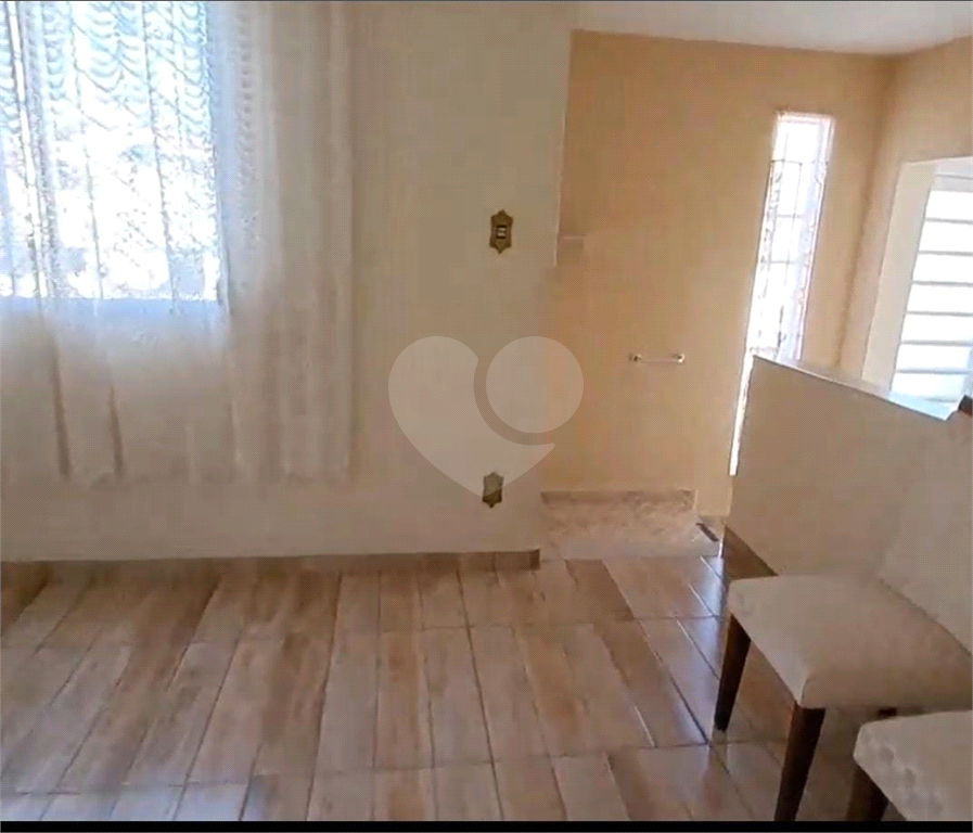 Casa à venda com 3 quartos, 122m² - Foto 15