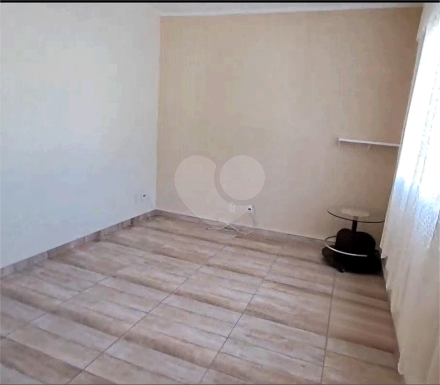 Casa à venda com 3 quartos, 122m² - Foto 2