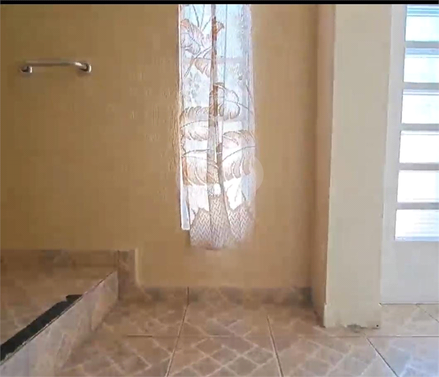 Casa à venda com 3 quartos, 122m² - Foto 8