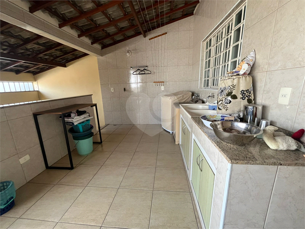 Casa Térrea 5 Dormitórios 2 Suítes 4 Vagas - Metrô Parada Inglesa