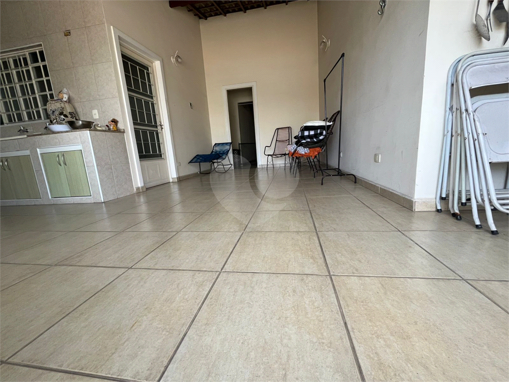 Casa Térrea 5 Dormitórios 2 Suítes 4 Vagas - Metrô Parada Inglesa