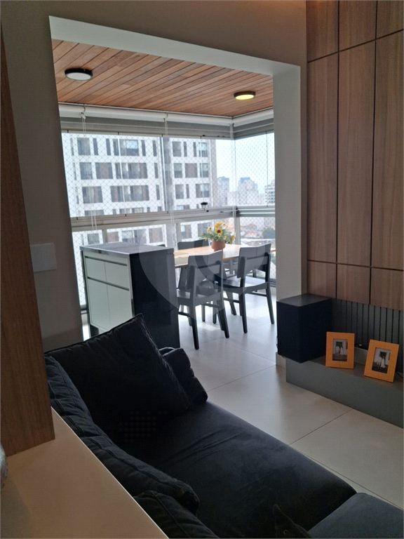 APARTAMENTO em VILA MARIANA