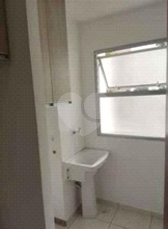 Apartamento à venda com 2 quartos, 52m² - Foto 18